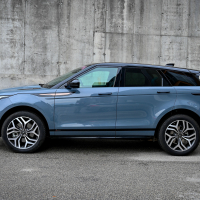 Range rover evoque 2.0 TD4 MHEV AWD 180 (29 of 35).jpg