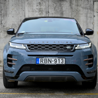 Range rover evoque 2.0 TD4 MHEV AWD 180 (28 of 35).jpg