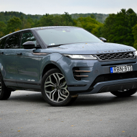 Range rover evoque 2.0 TD4 MHEV AWD 180 (22 of 35).jpg