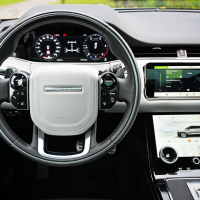 Range rover evoque 2.0 TD4 MHEV AWD 180 (7 of 35).jpg