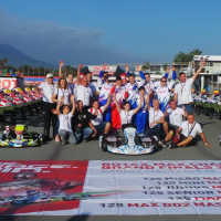 rotax_grand_finale2019_ vsa ekipa na gridu.jpg