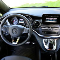 Mercedes 300 d 4matic AMG line-Mercedes 300 d 4matic AMG (21 of 23).jpg