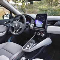 Renault captur za volanom (15 of 17).jpg