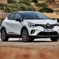 Renault captur za volanom (11 of 17).jpg