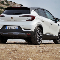 Renault captur za volanom (7 of 17).jpg