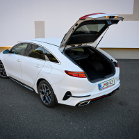Kia proceed 1,4 T-GDi GT-line (13 of 25).jpg
