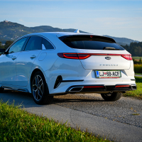 Kia proceed 1,4 T-GDi GT-line (3 of 25).jpg