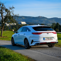 Kia proceed 1,4 T-GDi GT-line (1 of 25).jpg