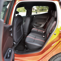 Renault clio TCe 100 intense test 2019 (17 of 19).jpg
