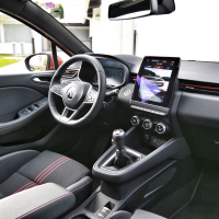 Renault clio TCe 100 intense test 2019 (16 of 19).jpg
