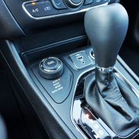 jeep_cherokee_AWD_limited_test-14.jpg