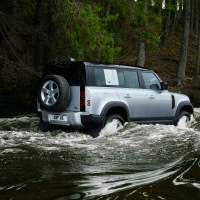 Land rover defender (14 of 28).jpg