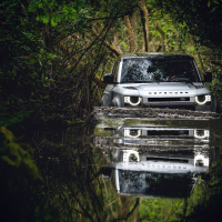 Land rover defender (6 of 28).jpg
