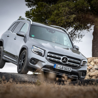 Mercedes GLB AMZS za volanom (3 of 7).jpg