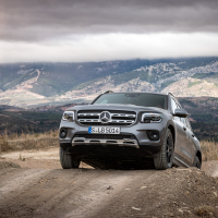 Mercedes GLB AMZS za volanom (2 of 7).jpg