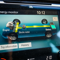 Toyota_camry_hybrid (28 of 28).jpg