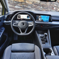 VW_golf8_AMZS za volanom (17 of 21).jpg