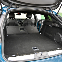 Peugeot 508 SW vs VW passat variant (5 of 72).jpg