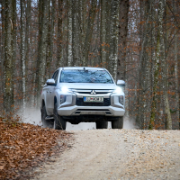 Mitsubishi L200 2.2 DI-D 4WD (31 of 48).jpg