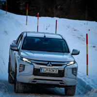 Mitsubishi L200 2.2 DI-D 4WD (10 of 48).jpg