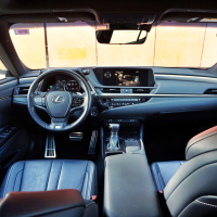 Lexus ES 300h F-sport AMZS test (18 of 24).jpg