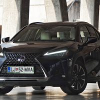 Lexus UX (4 of 17).jpg