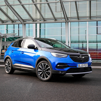 Opel grandland X hybrid4 (6 of 18).jpg