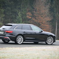 Audi_A4_TDI_40_quattro_kratek_test-7.jpg