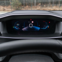 Peugeot 208 allure 1,2 puretech (16 of 26).jpg
