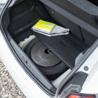 Peugeot 208 allure 1,2 puretech (10 of 26).jpg