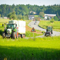 Traktor tecaj varne vožnje AMZS (7 of 44).jpg