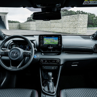 Toyota yaris (2 of 5).jpg