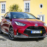Toyota yaris (5 of 24).jpg