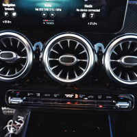 Mercedes GLB 220 d 4matic (24 of 26).jpg