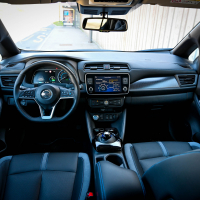 Renault ZOE vs Nissan Leafa (19 of 35).jpg