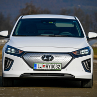 Hyundai ioniq EV impression (24 of 38).jpg