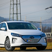 Hyundai ioniq EV impression (8 of 38).jpg