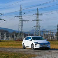 Hyundai ioniq EV impression (5 of 38).jpg