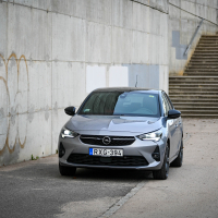 Opel corsa 1.2 turbo GS-line SS (24 of 28).jpg