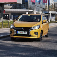 Hyundai i10 1,0 style in mitsubishi space star 1,2 mivec intense + navi (4 of 33).jpg
