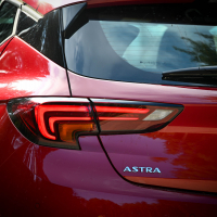 Opel astra 1,2 turbo elegance (17 of 34).jpg