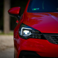 Opel astra 1,2 turbo elegance (13 of 34).jpg