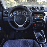 suzuki vitara MHEV 12.jpg