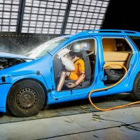AMZS varnostni test tovor.jpg