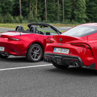Toyota supra ali mazda MX-5 AMZS-15.jpg