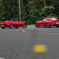 Toyota supra ali mazda MX-5 AMZS-5.jpg