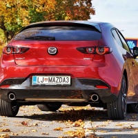 Mazda 3 skyactivX AMZS.jpg