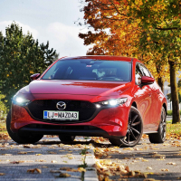 Mazda 3 skyactivX AMZS-2.jpg