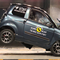 microcar MGO 2.jpg