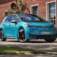 Volkswagen ID3 AMZS za volanom-3.jpg